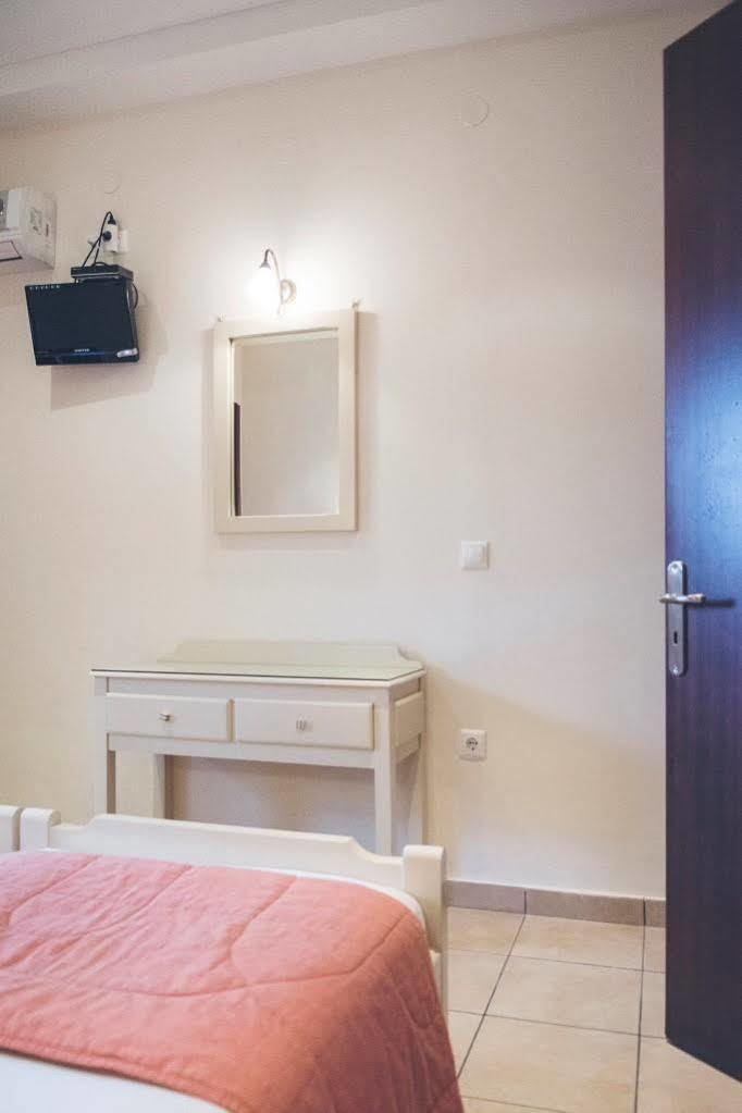 Hygge Corfu Διαμέρισμα Σιδάρι Εξωτερικό φωτογραφία